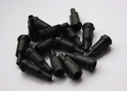 Luer lock tip caps