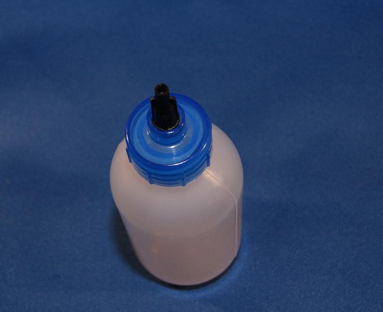 Bottle shown with optional tip cap 7015LLBPK